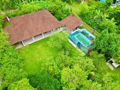 Fazenda / Sítio / Chácara com 3 Quartos à venda, 206m² no Chácara Glória, Itanhaém