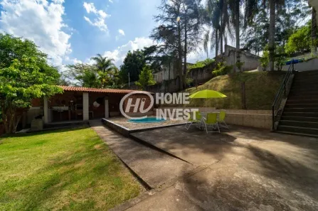 Fazenda / Sítio / Chácara com 3 Quartos à venda, 300m² no Centro, Jarinu
