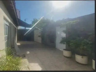 Casa com 6 Quartos à venda, 170m² no Pereira Lobo, Aracaju