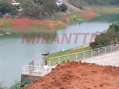 Sobrado com 4 Quartos à venda, 320m² no , Igaratá