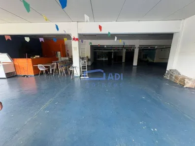 Galpão / Depósito / Armazém à venda, 1800m² no Tamboré, Santana de Parnaíba