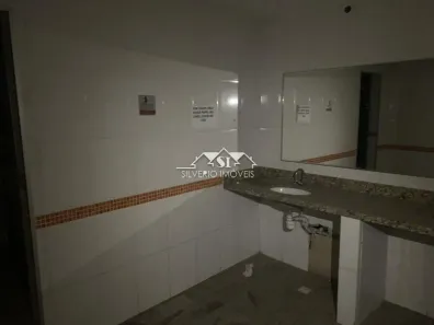Loja / Salão / Ponto Comercial com 10 Quartos para venda ou aluguel, 550m² no Jardim Vinte e Cinco de Agosto, Duque de Caxias
