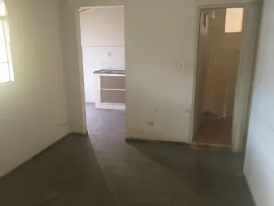Casa com 4 Quartos à venda, 90m² no Centro, Florestal