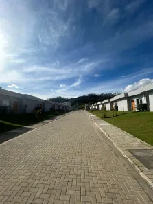Casa de Condomínio com 3 Quartos à venda, 400m² no Centro, Guararema