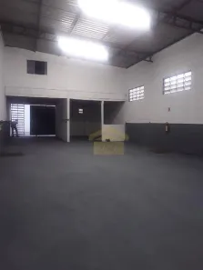 Galpão / Depósito / Armazém à venda, 256m² no Vila Santo Antônio, Votorantim