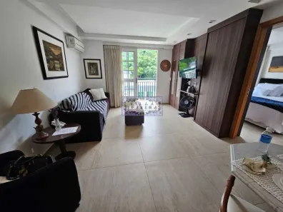 Flat com 2 Quartos à venda, 68m² no Itaipava, Petrópolis