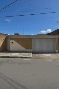 Casa com 3 Quartos à venda, 300m² no Coroa do Meio, Aracaju