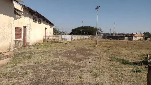 Galpão / Depósito / Armazém à venda, 723m² no Jardim Universal, Araraquara