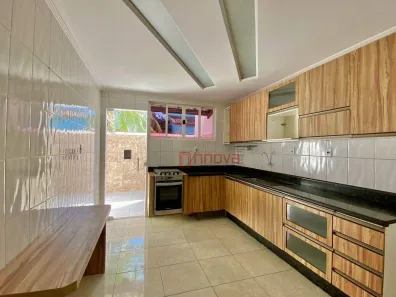 Casa de Condomínio com 4 Quartos à venda, 159m² no Recreio Ipitanga, Lauro de Freitas