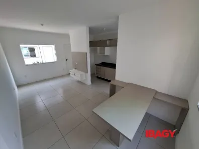 Casa com 3 Quartos para alugar, 126m² no Campeche, Florianópolis