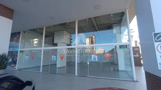 Conjunto Comercial / Sala para alugar, 173m² no Centro, Ponta Grossa