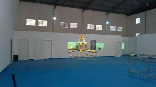 Galpão / Depósito / Armazém à venda, 750m² no Chácara do Solar I (Fazendinha), Santana de Parnaíba
