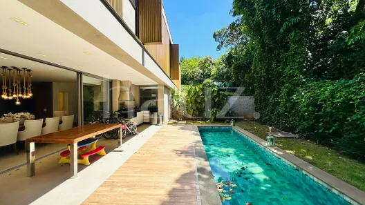 Casa com 5 Quartos para alugar, 495m² no Riviera, Bertioga