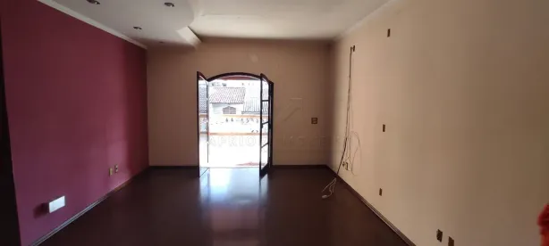 Sobrado com 3 Quartos para alugar, 323m² no Jardim Pilar, Mauá