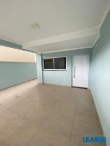 Sobrado com 3 Quartos à venda, 150m² no Residencial São Bernardo, Poços de Caldas