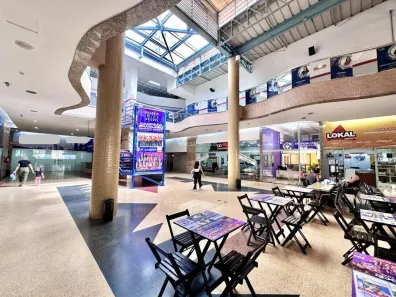 Conjunto Comercial / Sala à venda, 80m² no Centro, Juiz de Fora