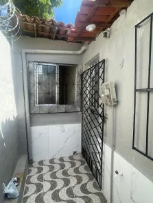 Kitnet com 2 Quartos para alugar, 35m² no Montese, Fortaleza