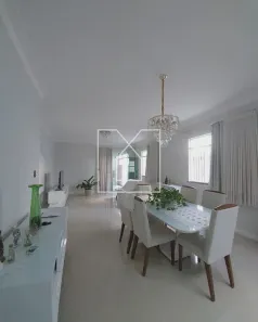 Casa com 3 Quartos à venda, 200m² no Grageru, Aracaju