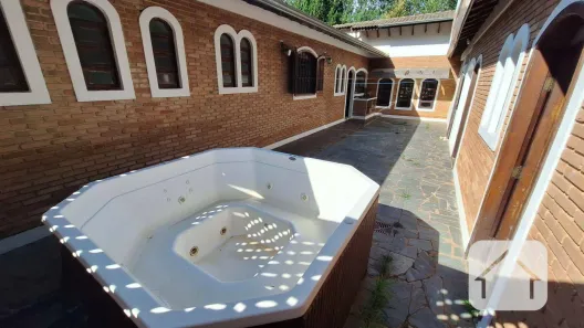 Fazenda / Sítio / Chácara com 5 Quartos para venda ou aluguel, 416m² no Condomínio Itaembu, Itatiba