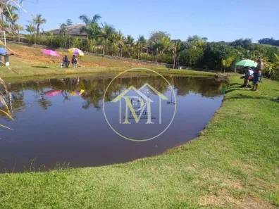 Fazenda / Sítio / Chácara com 3 Quartos à venda, 210m² no Fazenda Floresta, Alambari
