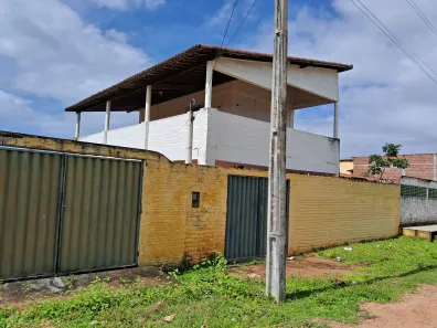 Sobrado com 4 Quartos para venda ou aluguel, 130m² no , Nísia Floresta