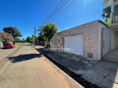 Casa com 3 Quartos à venda, 200m² no Setor 4, Ibiporã