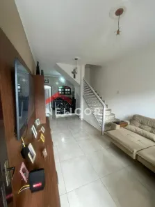Sobrado com 2 Quartos à venda, 69m² no Vila Atlântica, Mongaguá
