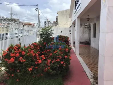 Casa com 4 Quartos à venda, 490m² no Salgado Filho, Aracaju