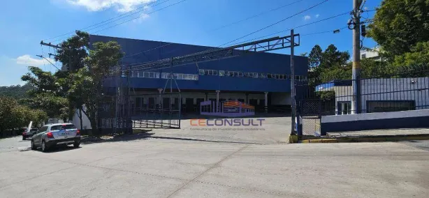 Galpão / Depósito / Armazém para alugar, 6000m² no Parque Esplanada, Embu das Artes