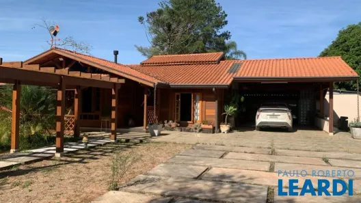 Fazenda / Sítio / Chácara com 2 Quartos à venda, 250m² no Taboão, Mogi das Cruzes