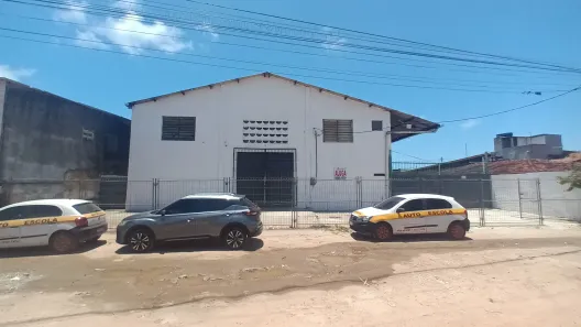 Galpão / Depósito / Armazém com 4 Quartos para alugar, 400m² no Jardim Jordão, Jaboatão dos Guararapes