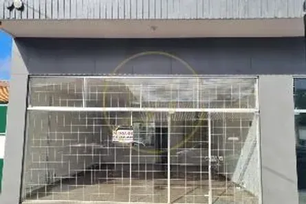 Conjunto Comercial / Sala para alugar, 83m² no Zona 03, Maringá