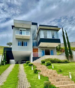 Casa de Condomínio com 3 Quartos para venda ou aluguel, 800m² no Estação, São Roque