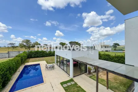 Casa com 4 Quartos à venda, 1002m² no Condomínio Gran Royalle Aeroporto, Confins