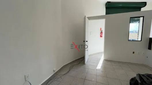 Loja / Salão / Ponto Comercial para alugar, 45m² no Núcleo Residencial Sequoia, Várzea Paulista