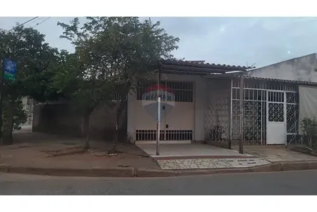 Casa com 3 Quartos à venda, 193m² no Samambaia Sul, Brasília