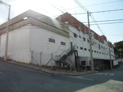 Galpão / Depósito / Armazém para venda ou aluguel, 2028m² no Jardim Califórnia, Barueri
