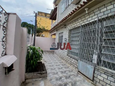 Casa com 2 Quartos para alugar, 84m² no Centro, Nova Iguaçu