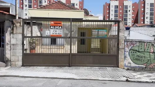 Casa Comercial com 2 Quartos para alugar, 70m² no Centro, Suzano