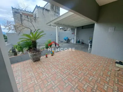 Casa com 6 Quartos à venda, 400m² no Parque Lafaiete, Duque de Caxias
