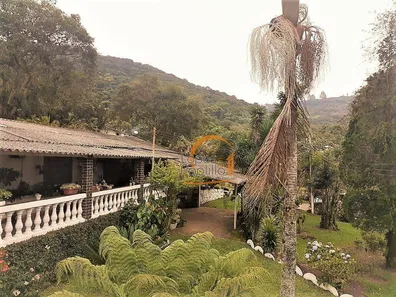Fazenda / Sítio / Chácara com 4 Quartos à venda, 300m² no Cachoeirinha, Bom Jesus dos Perdões