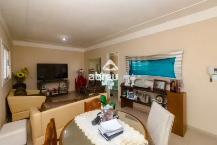 Casa com 5 Quartos à venda, 228m² no Dix-Sept Rosado, Natal