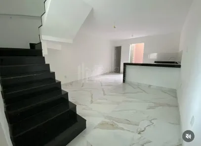 Casa com 2 Quartos à venda, 85m² no Rio do Limão, Araruama