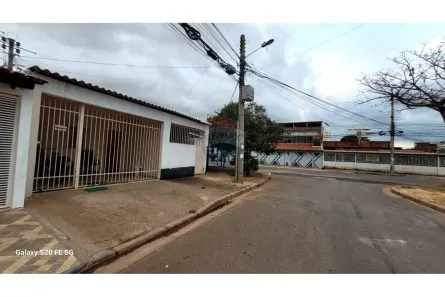 Casa com 3 Quartos à venda, 193m² no Samambaia Sul, Brasília