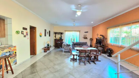 Casa de Condomínio com 4 Quartos para alugar, 210m² no Balneário Praia do Pernambuco, Guarujá