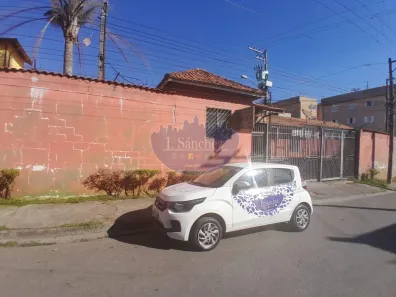 Casa de Condomínio com 2 Quartos para alugar, 4425m² no Vila Ursulina, Itaquaquecetuba