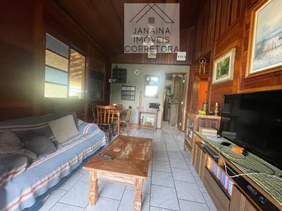 Casa de Condomínio com 3 Quartos à venda, 200m² no Iconha, Guapimirim