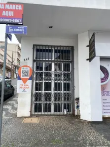Conjunto Comercial / Sala para alugar, 46m² no Centro, Irati