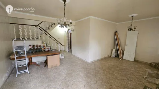 Casa com 4 Quartos para venda ou aluguel, 400m² no Centro, Nilópolis