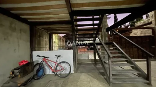 Prédio Inteiro para alugar, 1200m² no Itaipava, Petrópolis